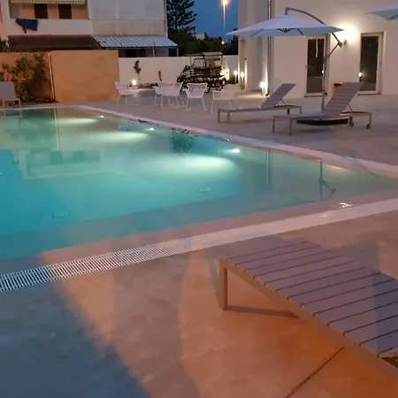 Ξενοδοχείο με διαμερίσματα Salento &