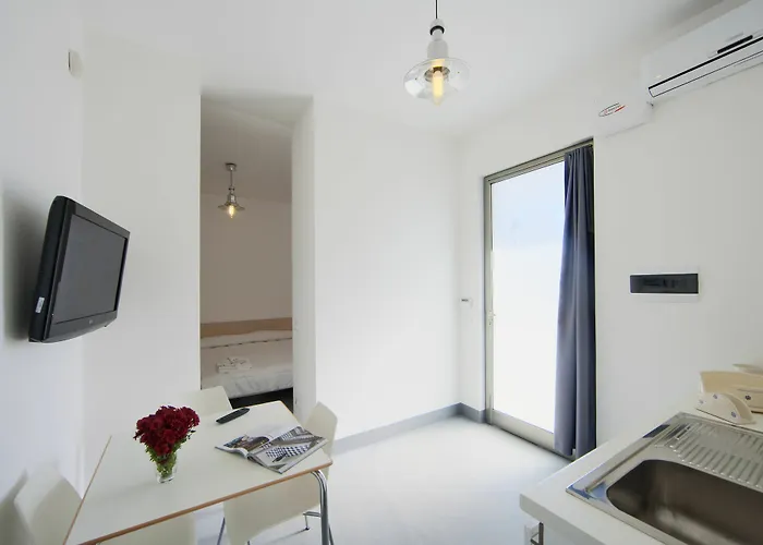 Aparthotel Salento & San Cataldo (Apulia)